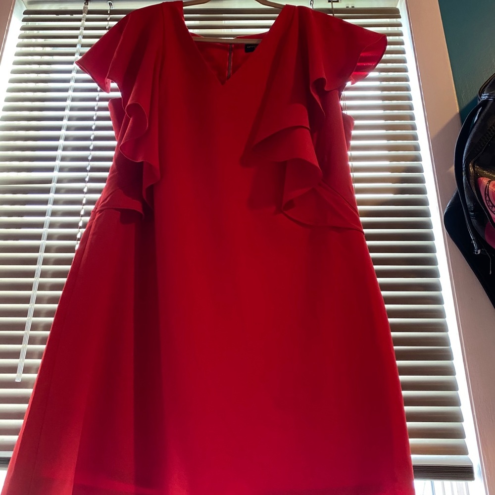 Gabrielle union red dress